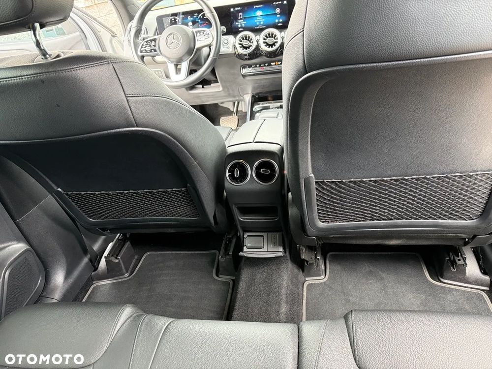 Mercedes-Benz GLB 250 8G-DCT Progressive - 19
