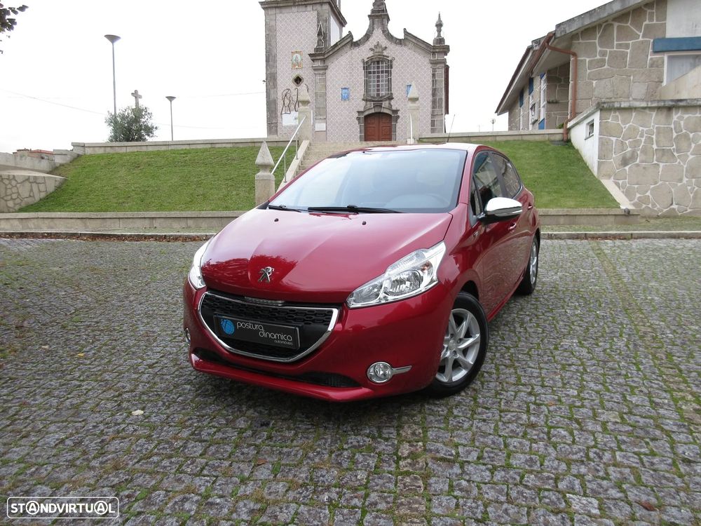 Peugeot 208 1.2 VTi SE Style - 43