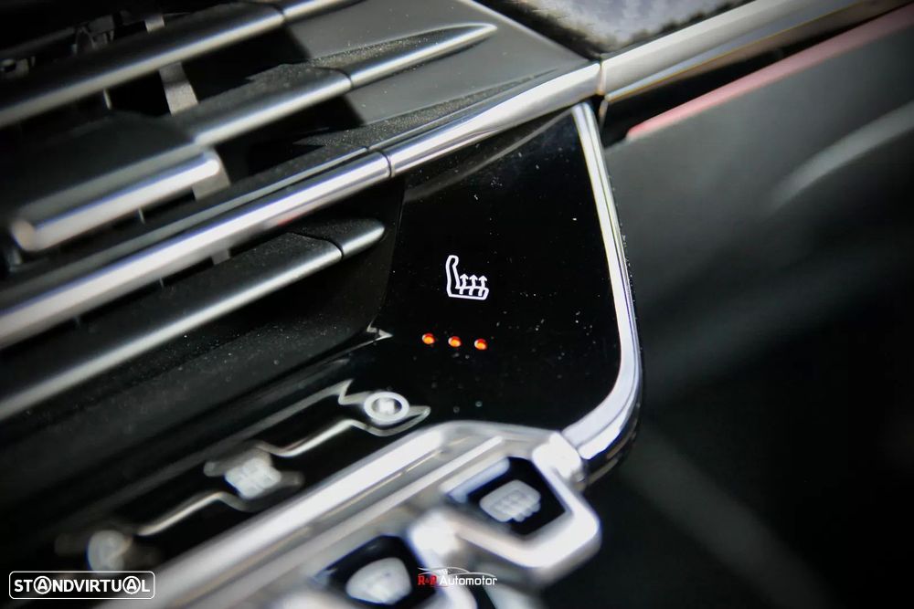 Peugeot e-2008 50 kWh GT - 27