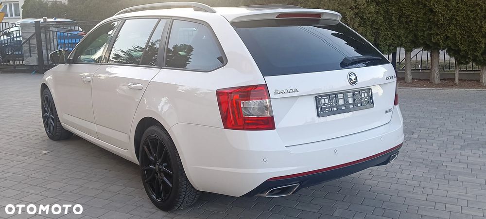 Skoda Octavia 2.0 TDI RS - 39