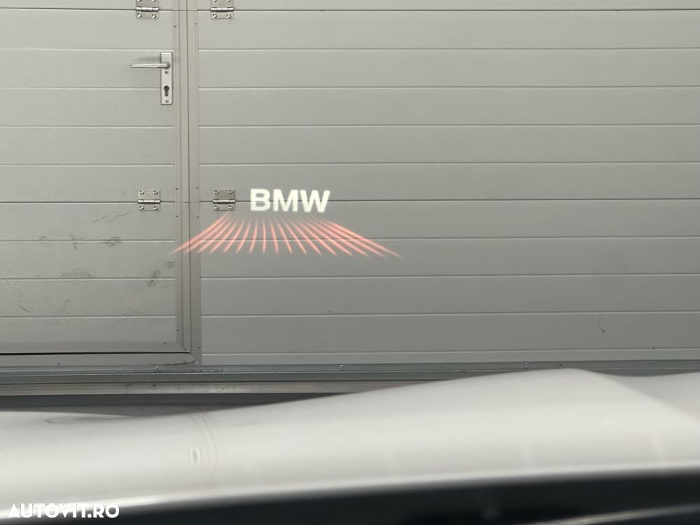 BMW Seria 5 520d xDrive AT - 26