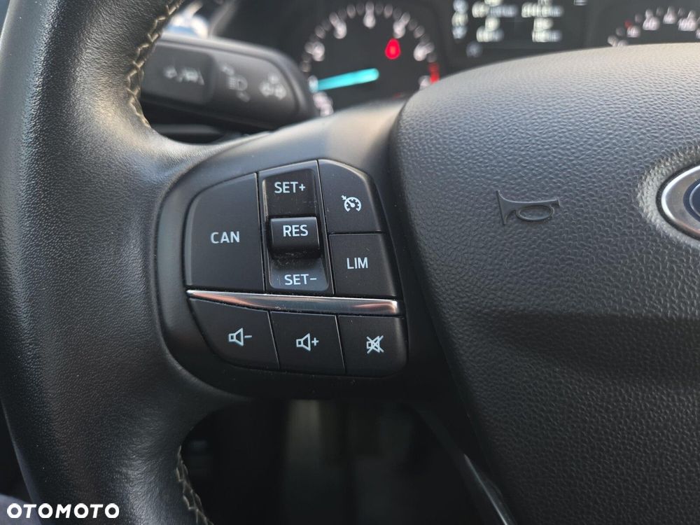 Ford Fiesta 1.0 EcoBoost Titanium ASS - 17