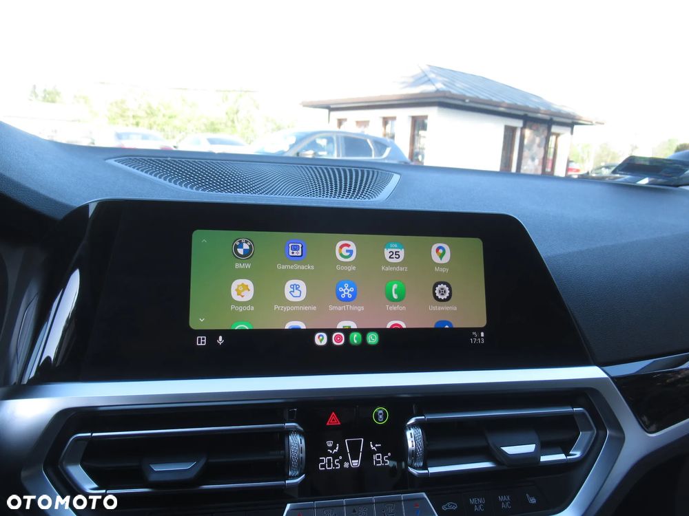 BMW Seria 3 318i Sport Line - 33