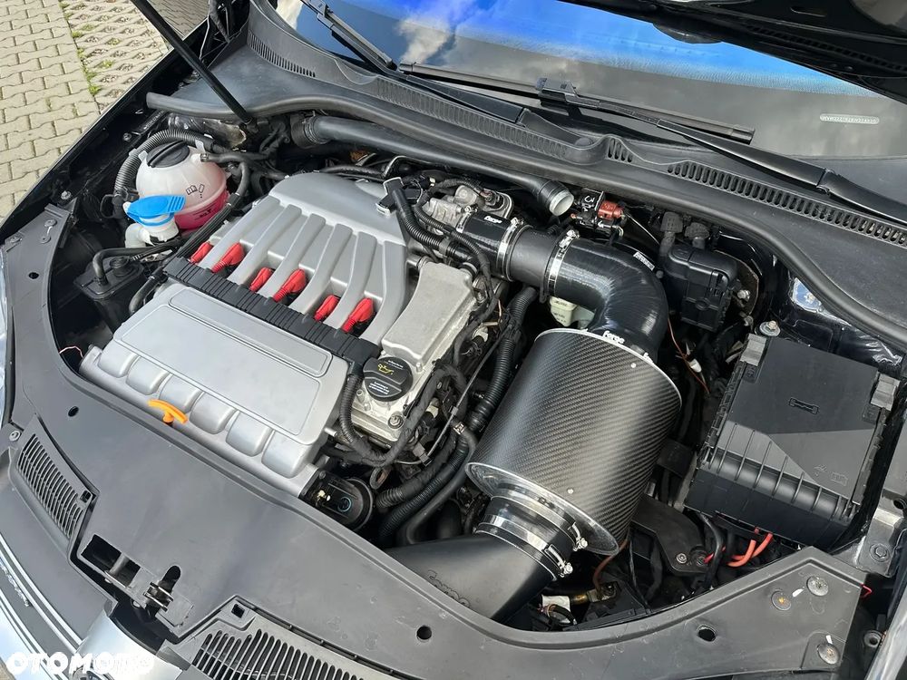 Volkswagen Golf V R32 DSG - 4