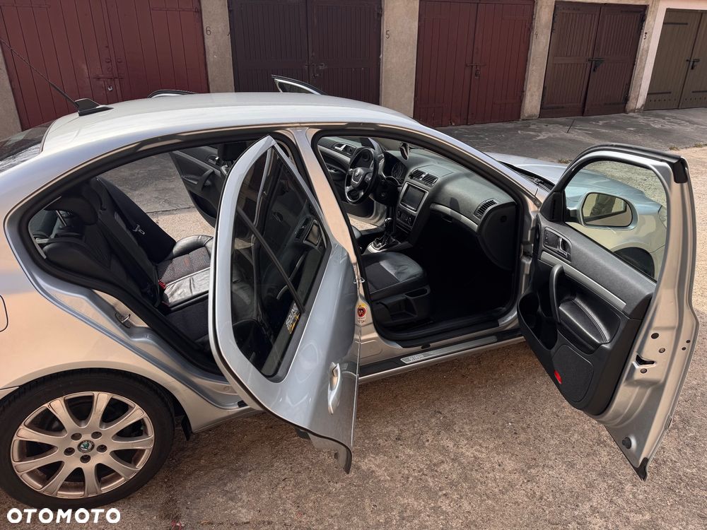 Skoda Octavia 1.8 TSI Ambiente - 4