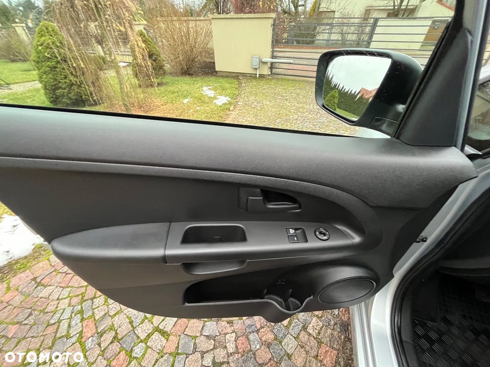 Kia Venga 1.4 M - 24