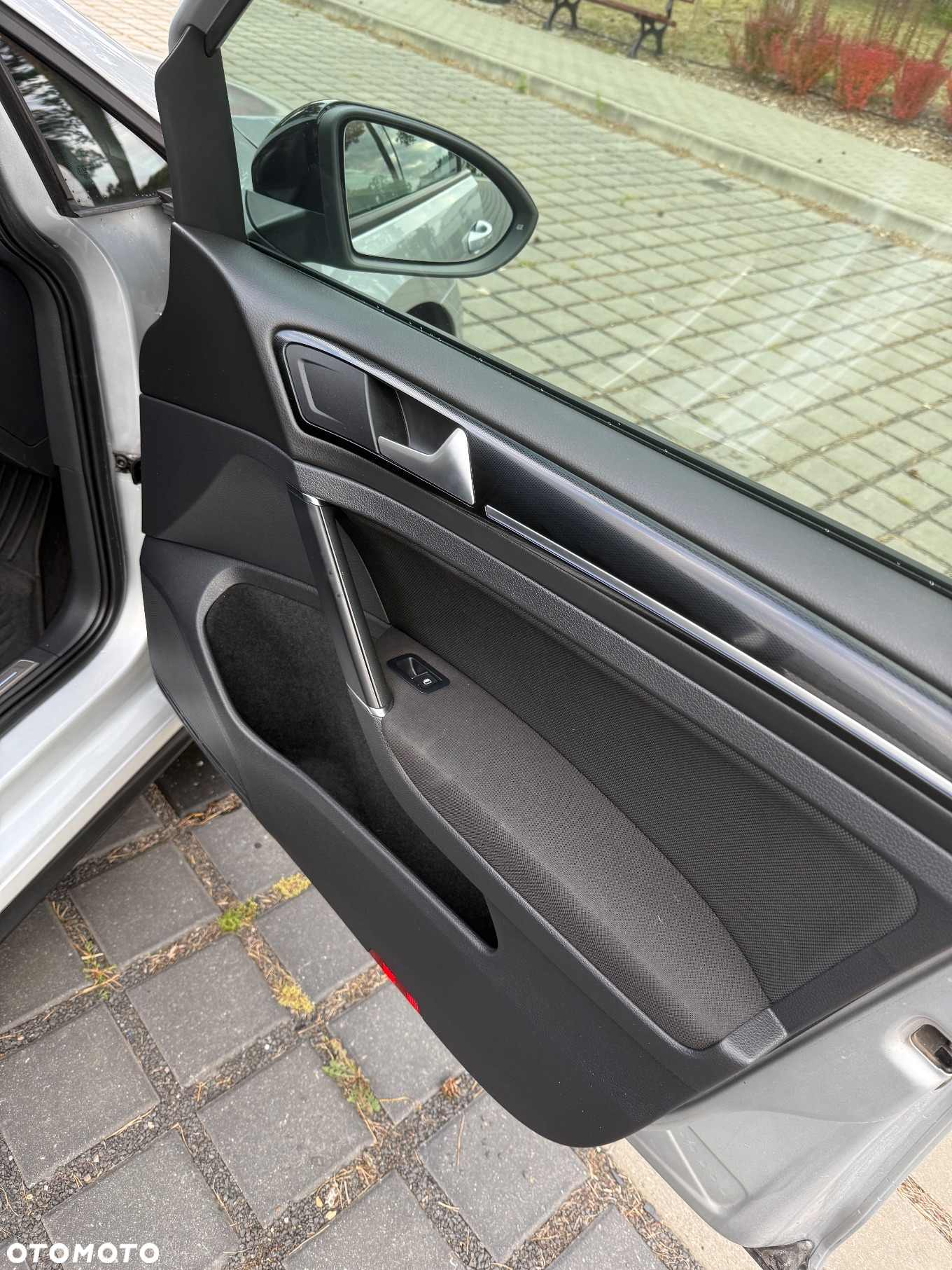 Volkswagen Golf - 16