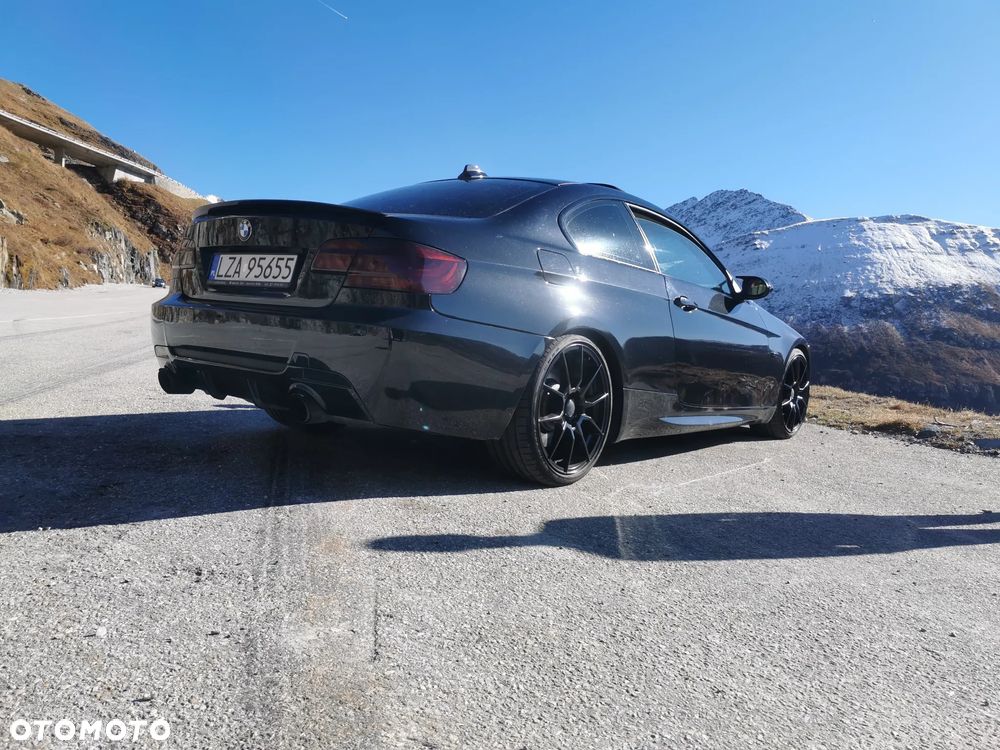 BMW Seria 3 335i - 26