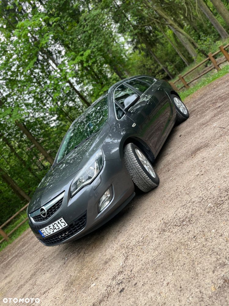 Opel Astra 1.4 Turbo - 2