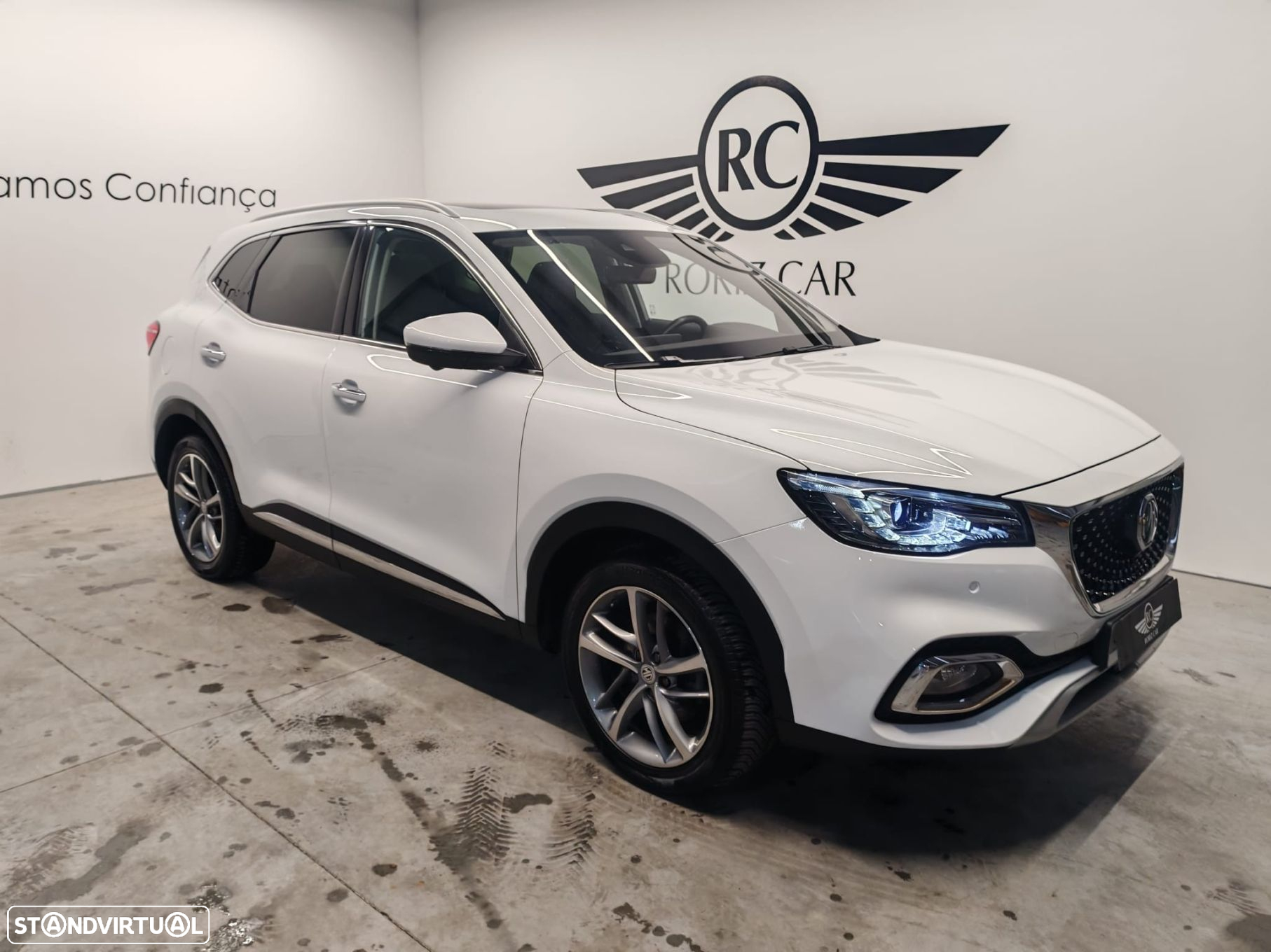 MG EHS 1.5 T-GDI Plug-in Hybrid Luxury - 2