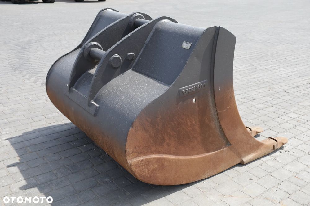 Duża Łyżka kopiąca Volvo 2m3 do gąsienicy EC300, EC350, CAT 330, PC290LC, DX300, R 934 - 4