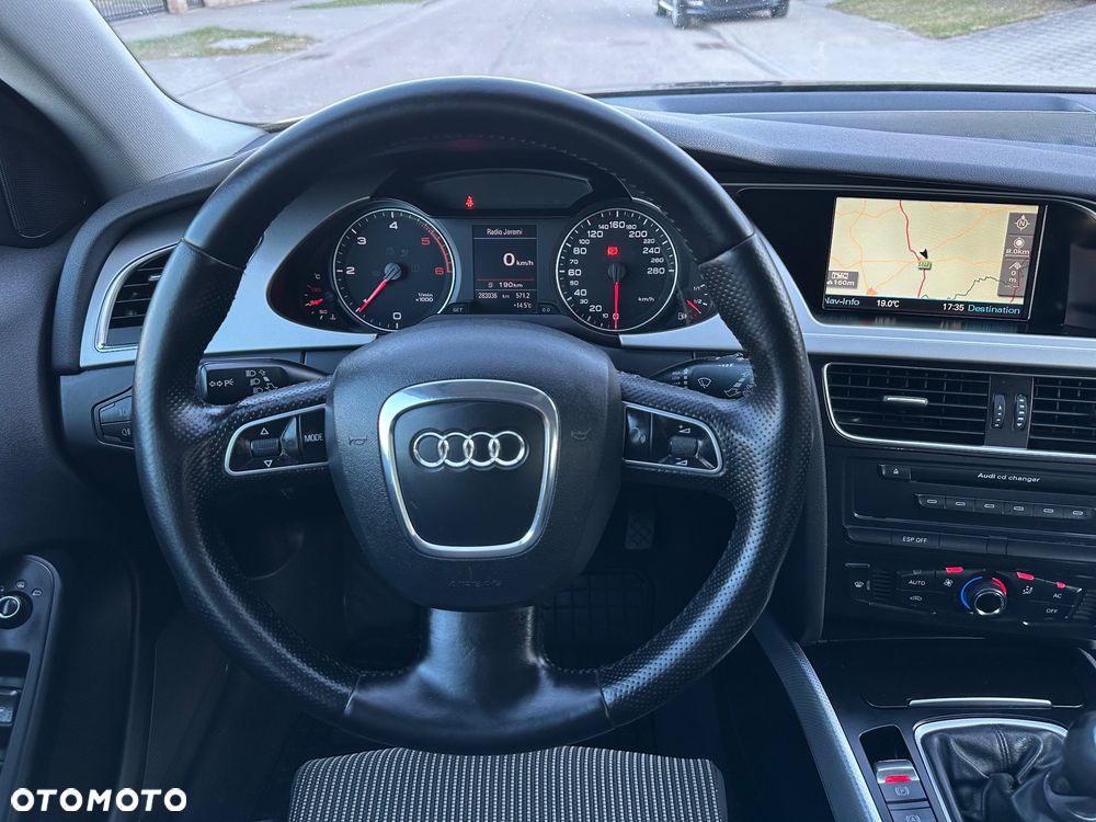 Audi A4 Avant 2.0 TDI - 20