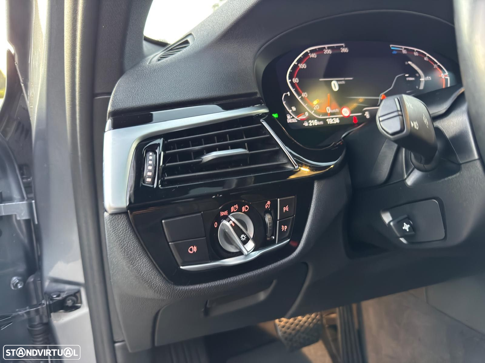 BMW 520 d Line Luxury Auto - 27