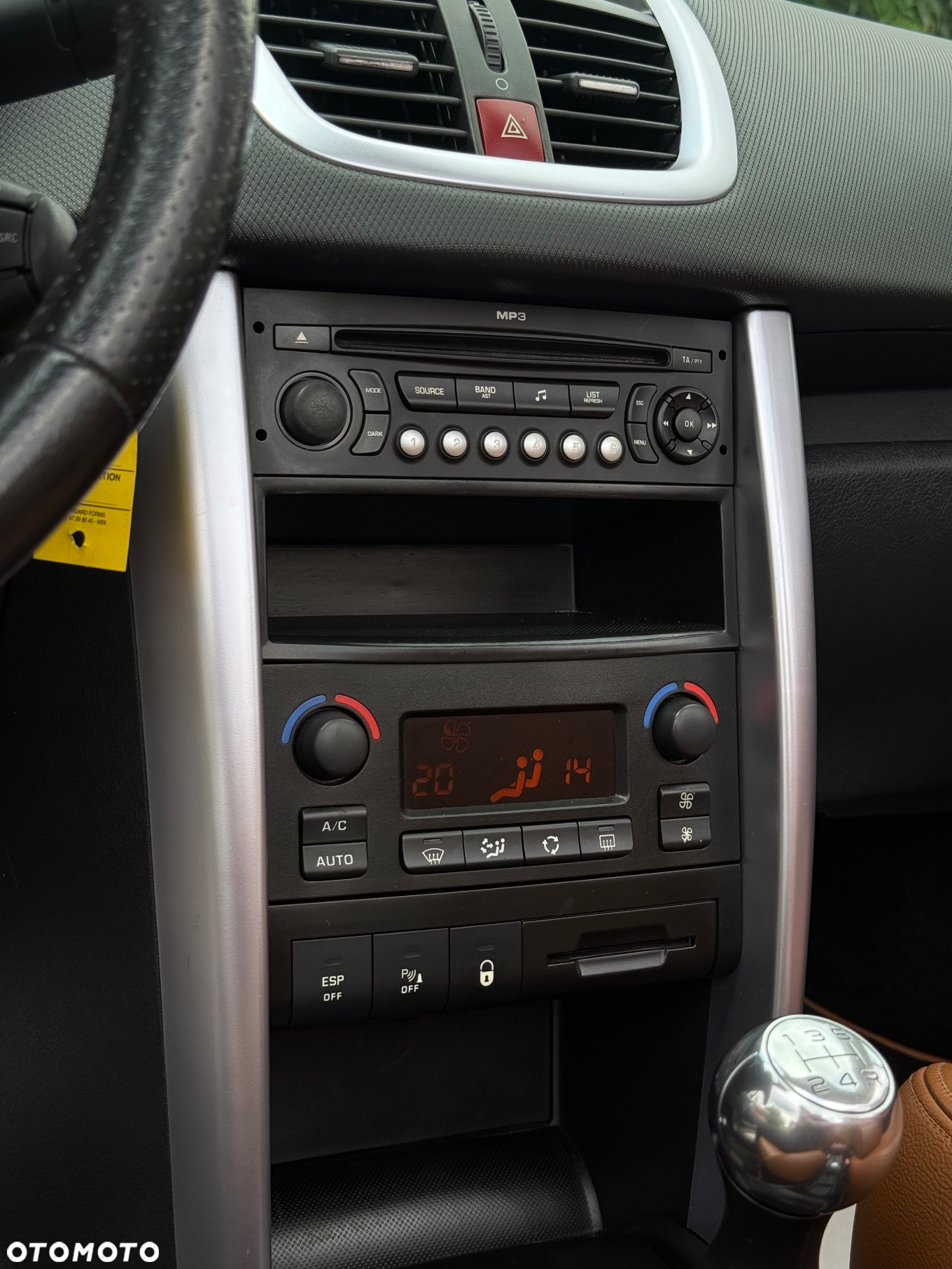 Peugeot 207 CC 120 VTi Premium - 19