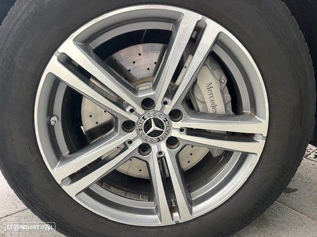 Mercedes-Benz GLC 300 e 4Matic - 19