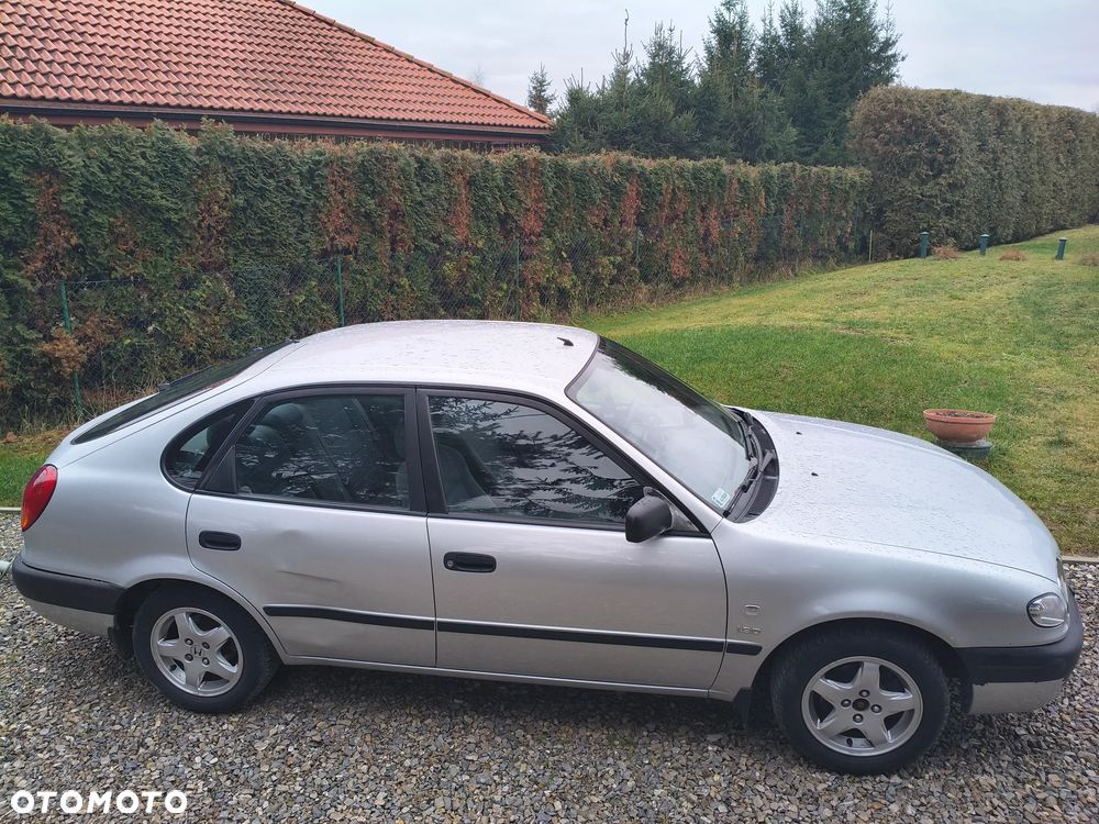 Toyota Corolla 1.9 D Luna - 6