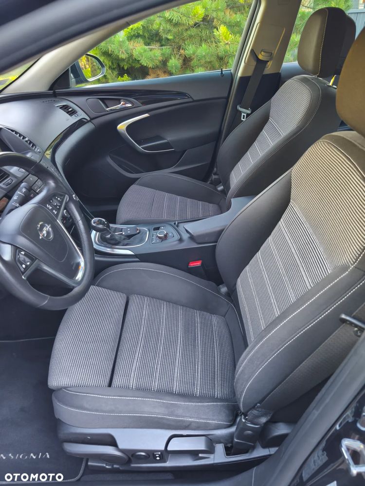 Opel Insignia - 16
