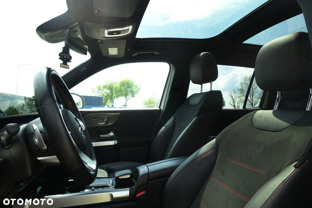 Mercedes-Benz GLB 200 mHEV AMG Line 7G-DCT - 10