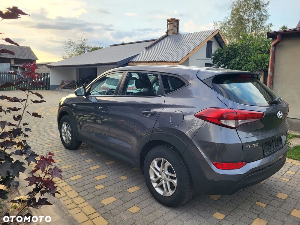 Hyundai Tucson 1.6 GDI BlueDrive Classic 2WD - 16