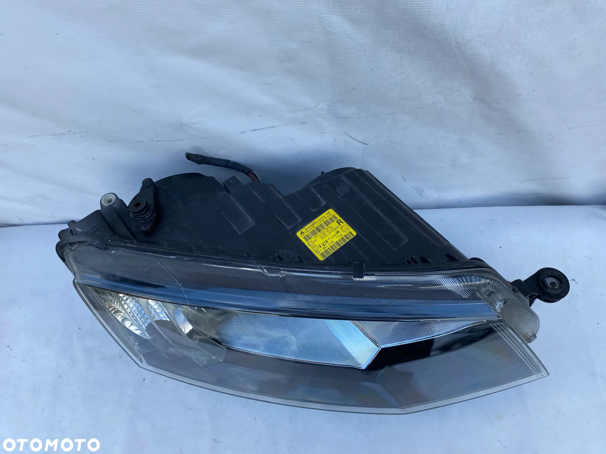 lampa skoda octavia III zwykła prawa eu cała - 3