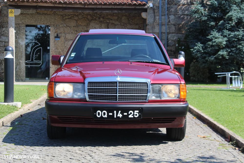 Mercedes-Benz W201 (1982-1993) 190 D 2.5 Turbo - 2