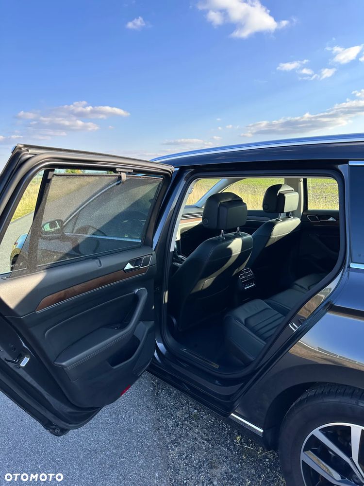 Volkswagen Passat Variant 2.0 TDI SCR DSG Highline - 5
