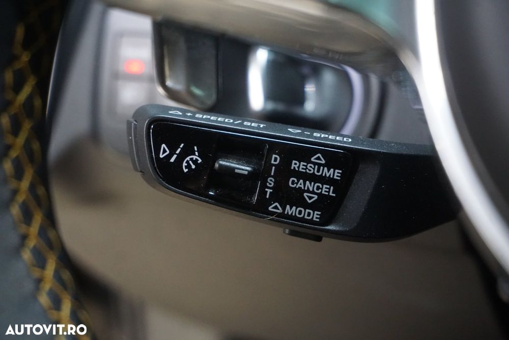 Porsche Cayenne S Tiptronic S - 12