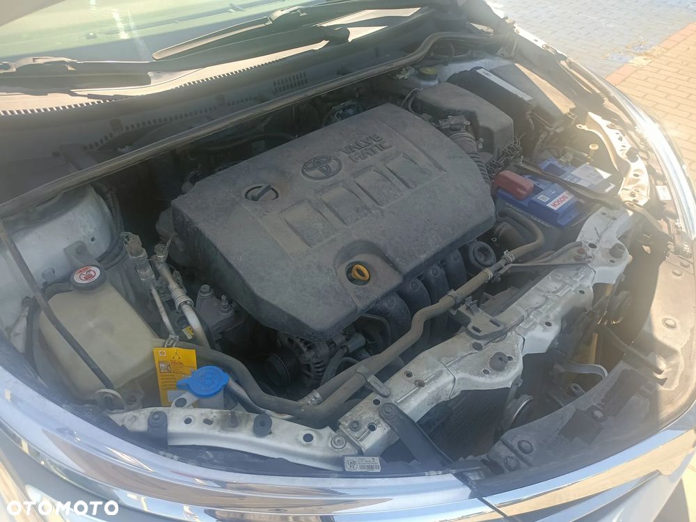 Toyota Corolla 1.6 Prestige - 28