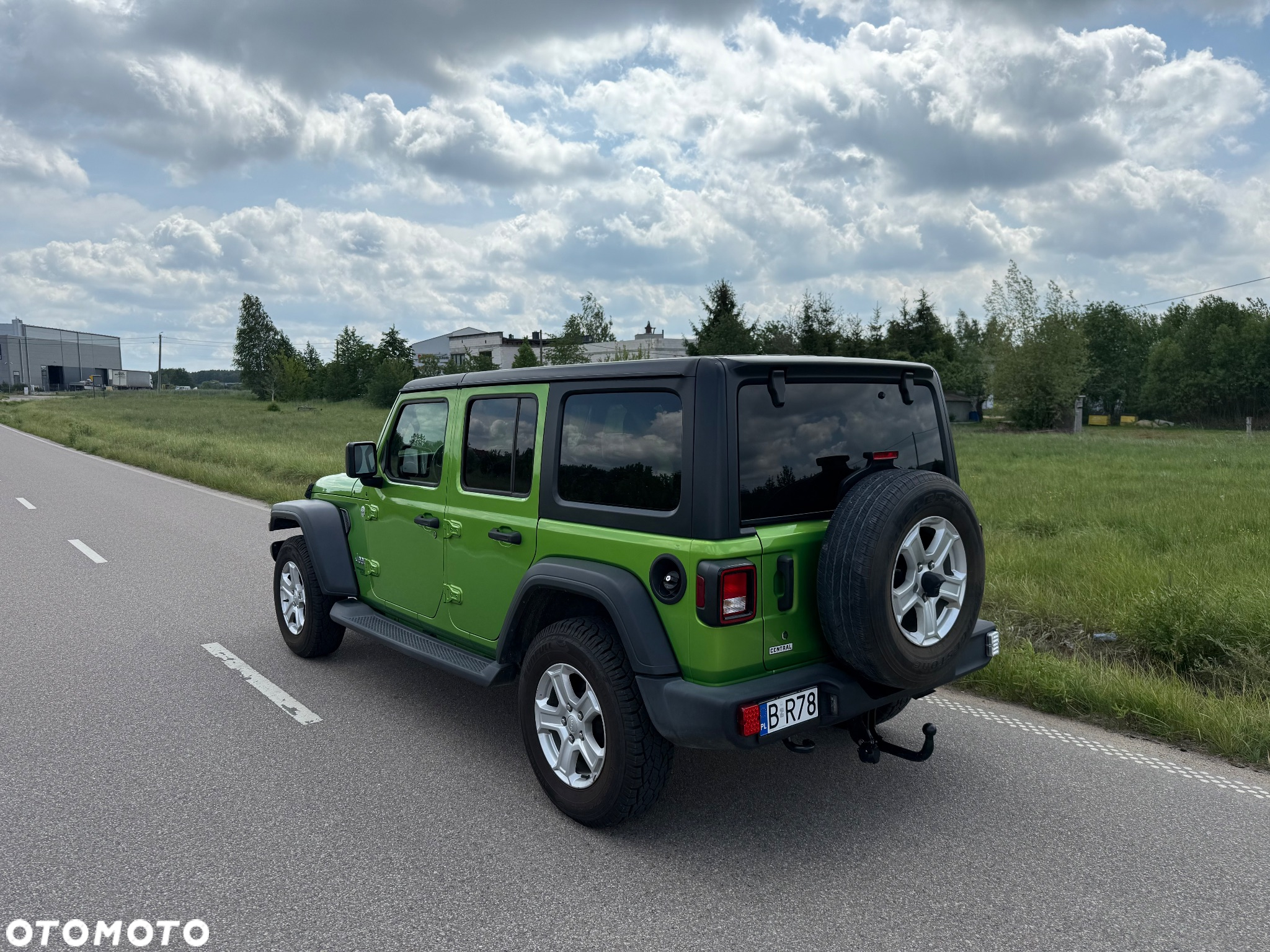 Jeep Wrangler - 11