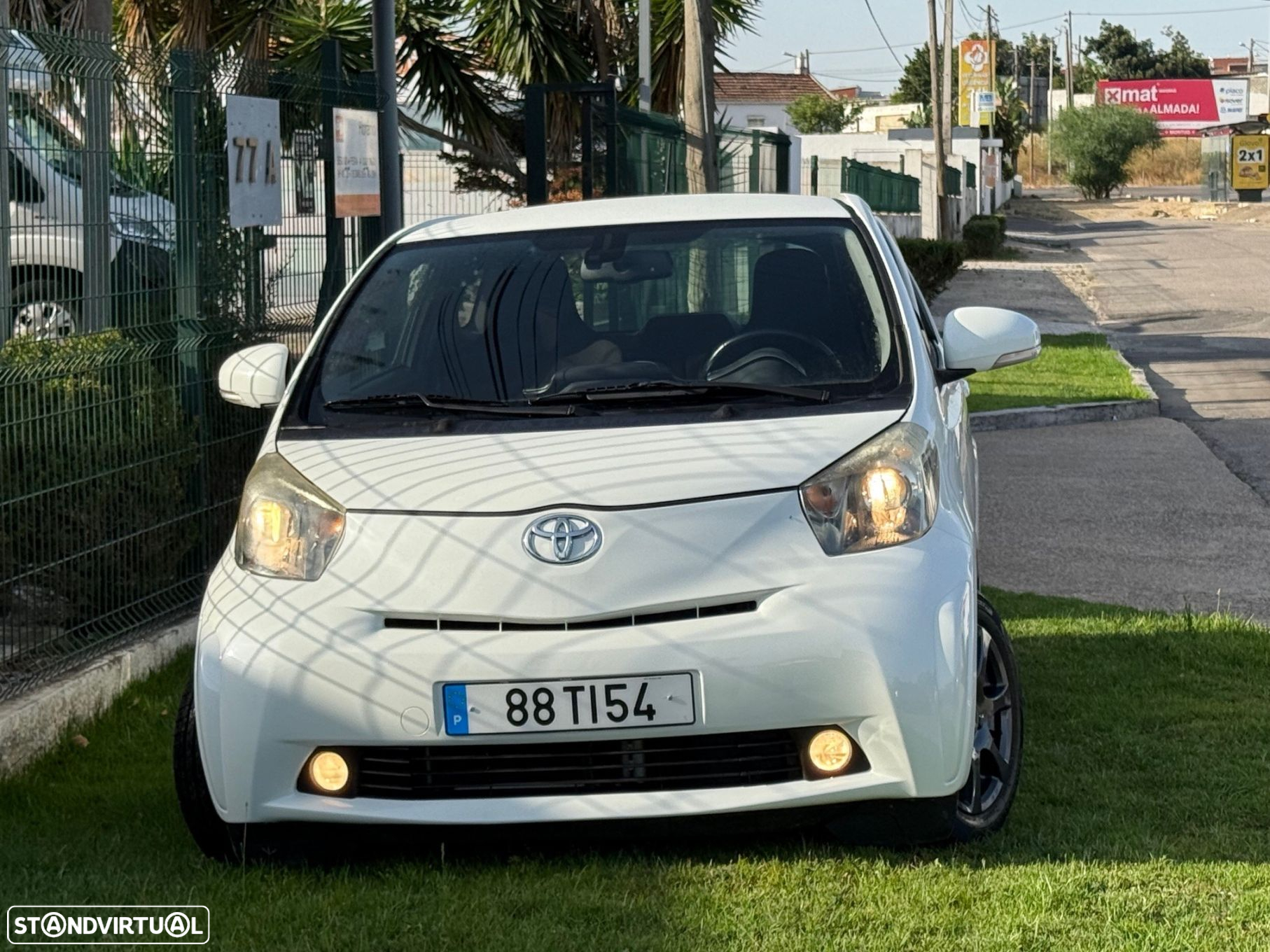 Toyota iQ 1.33 VVT-i - 28