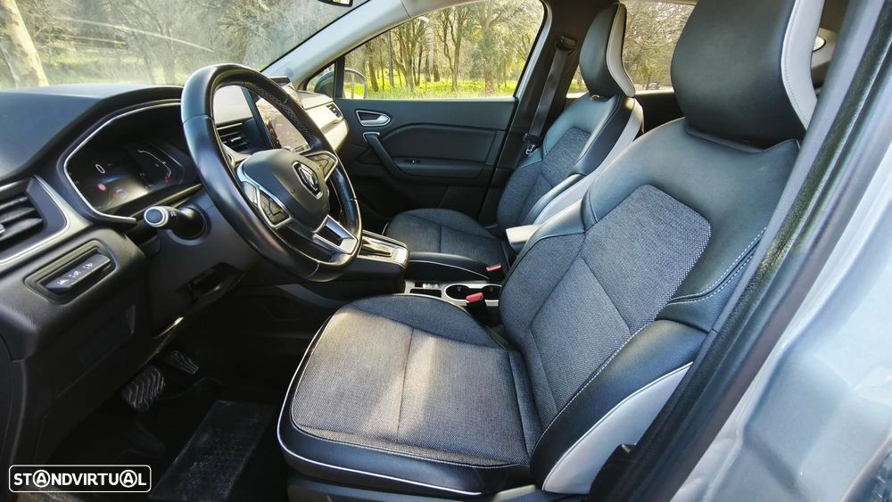 Renault Captur 1.3 TCe Exclusive EDC - 45