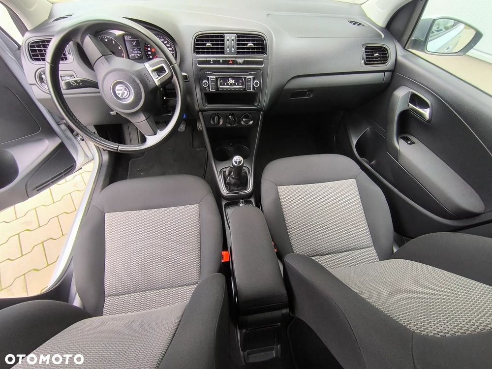Volkswagen Polo 1.2 Team - 25