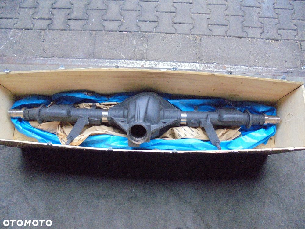 OBUDOWA MOSTU IVECO DAILY 50C/40C 06-09- 7186922 - 3