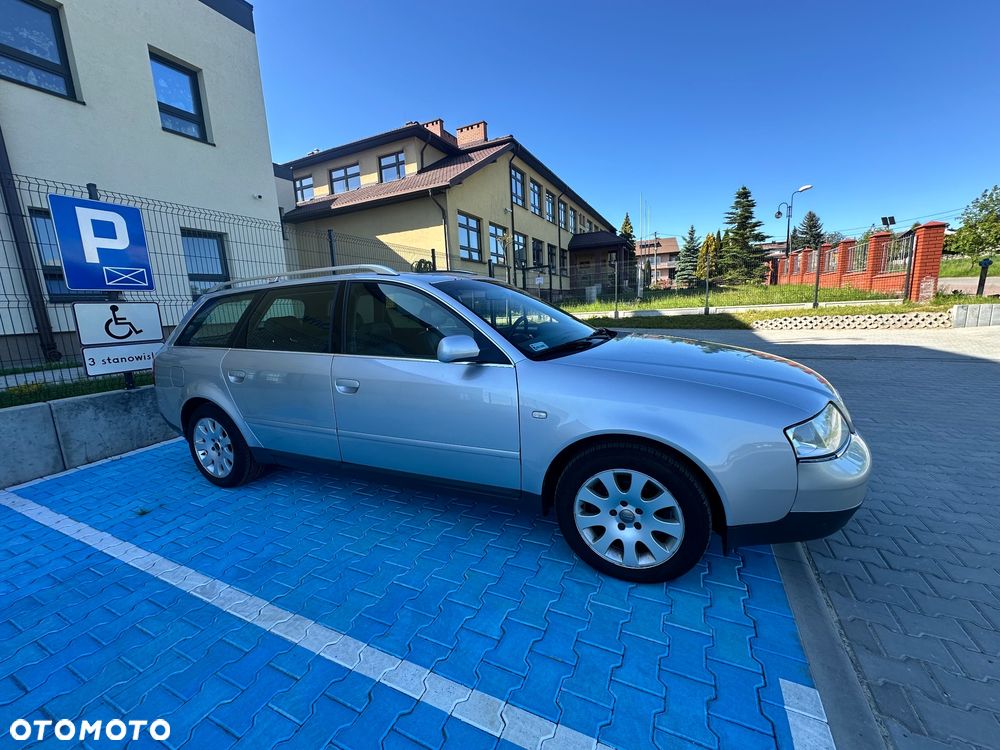 Audi A6 Avant ver-a6-avant-2-5-tdi - 23