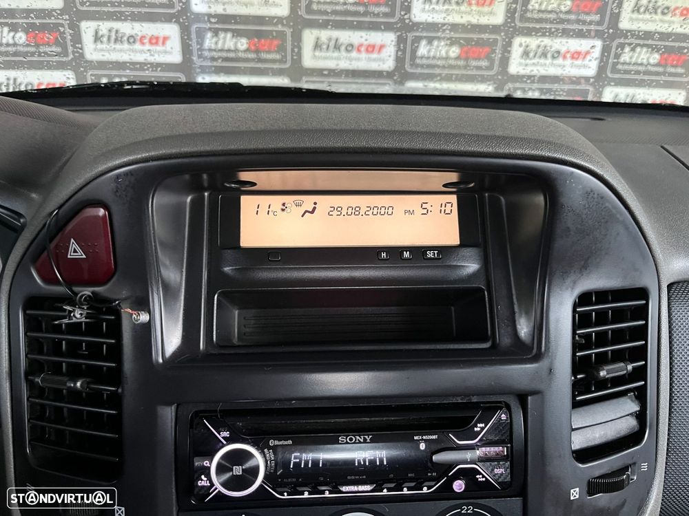 Mitsubishi Pajero 3.2 DI-D GLS - 29