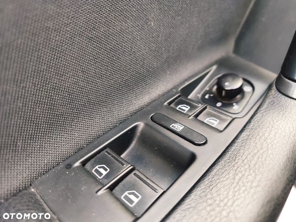 Volkswagen Passat 2.0 TDI Comfortline CityLine - 18