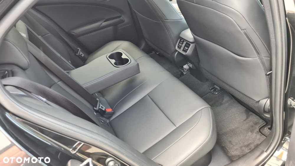 Lexus UX 250h GPF Prestige AWD - 22