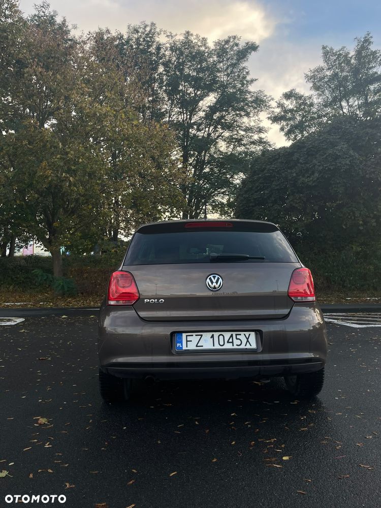 Volkswagen Polo 1.4 16V Comfortline DSG - 3