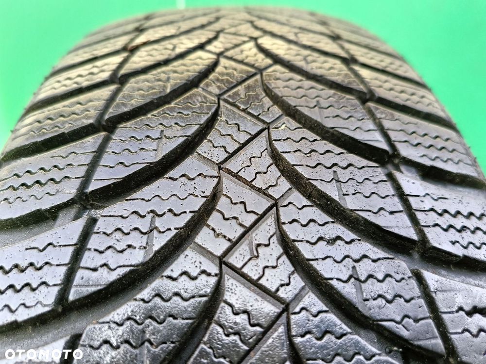 NEXEN WINGUARD SNOW G WH2 195/65/15, 1 szt 7,6 mm - 1