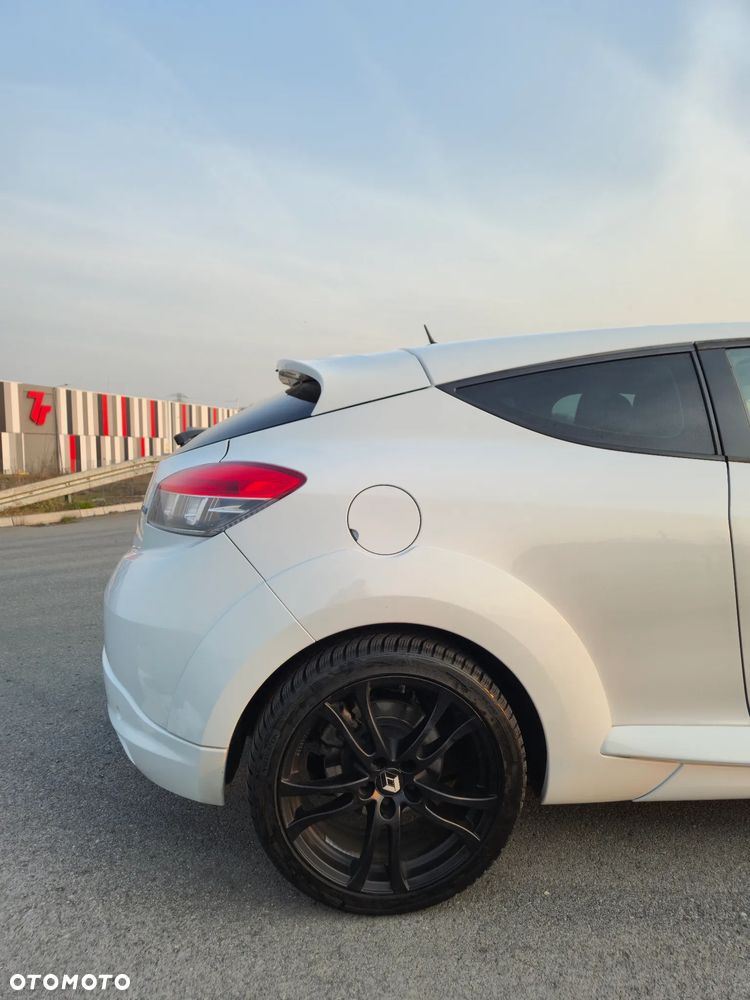Renault Megane - 25