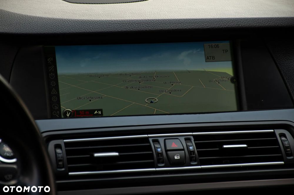 BMW Seria 5 520d - 30