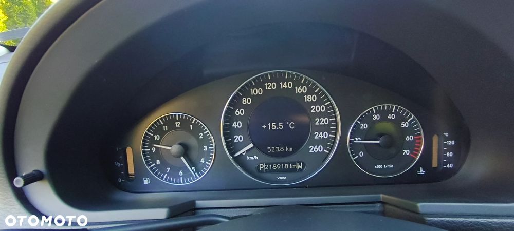 Mercedes-Benz Klasa E 200 Kompressor Automatik Elegance - 27