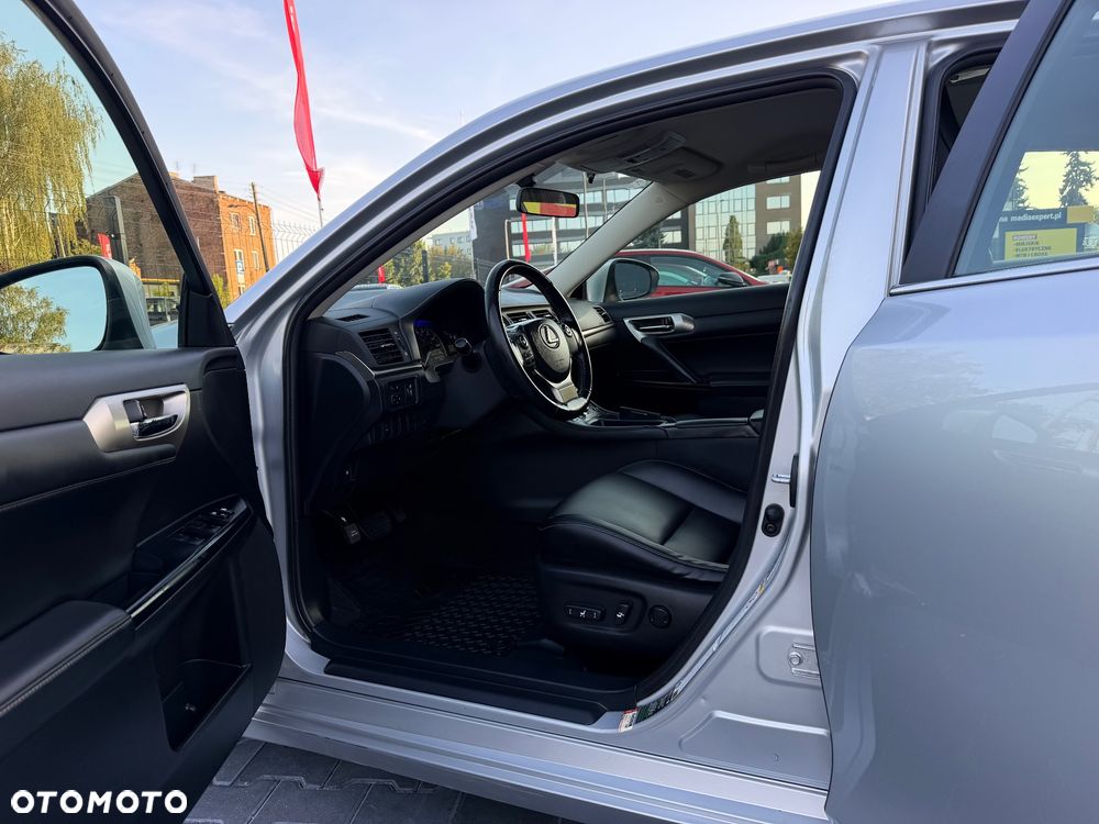Lexus CT 200h Comfort EU6 - 20