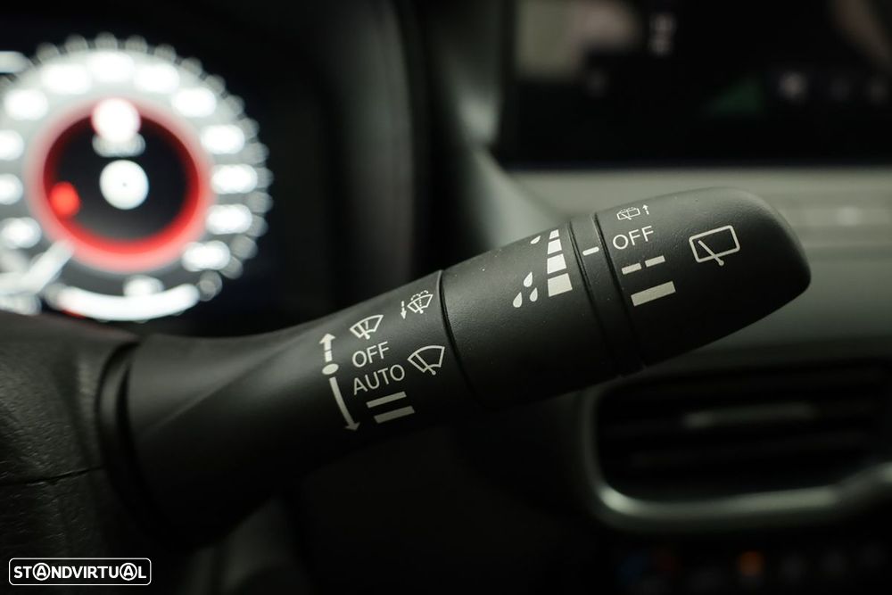 Nissan Juke 1.0 DIG-T N-Connecta DCT - 19