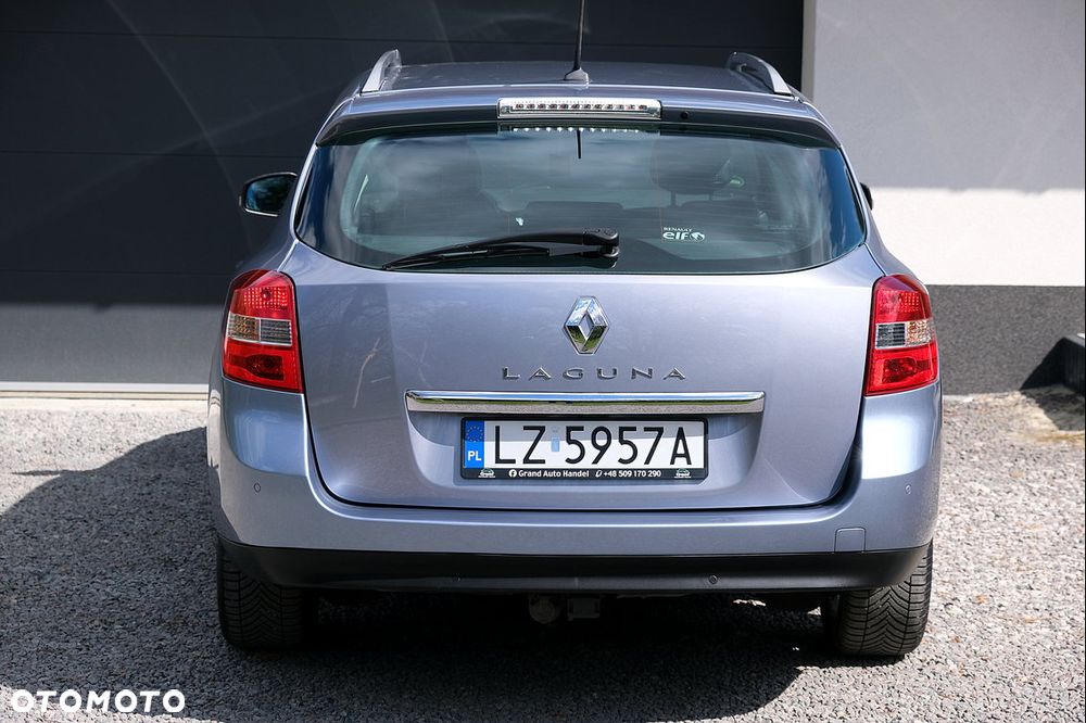 Renault Laguna - 8