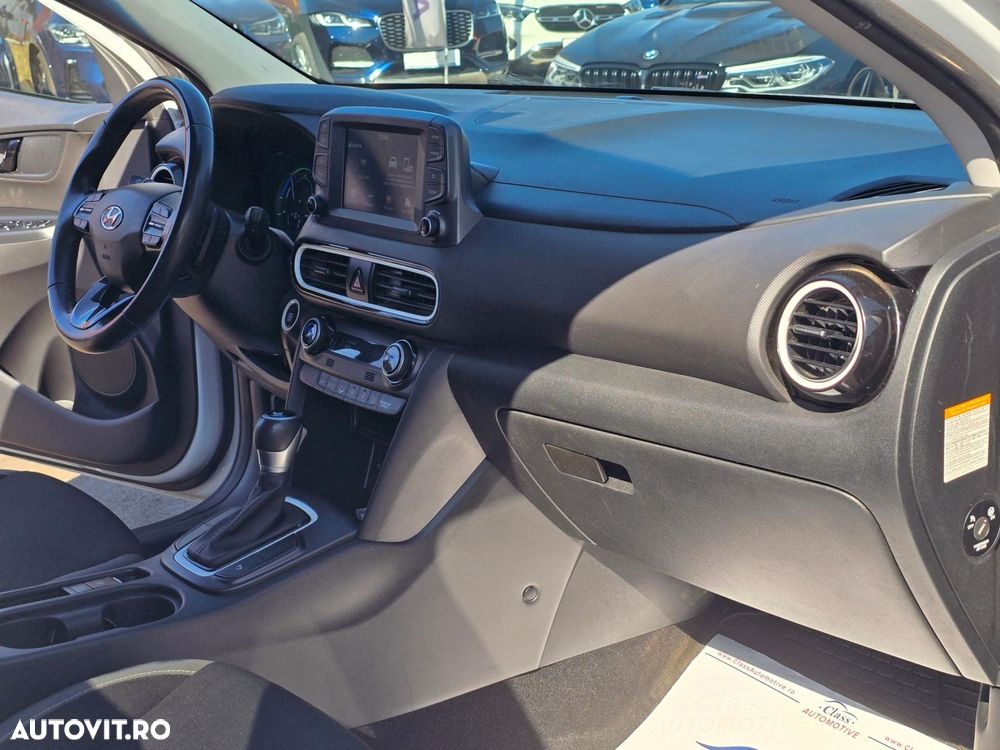 Hyundai KONA 1.6 GDI DCT Hybrid Style - 11