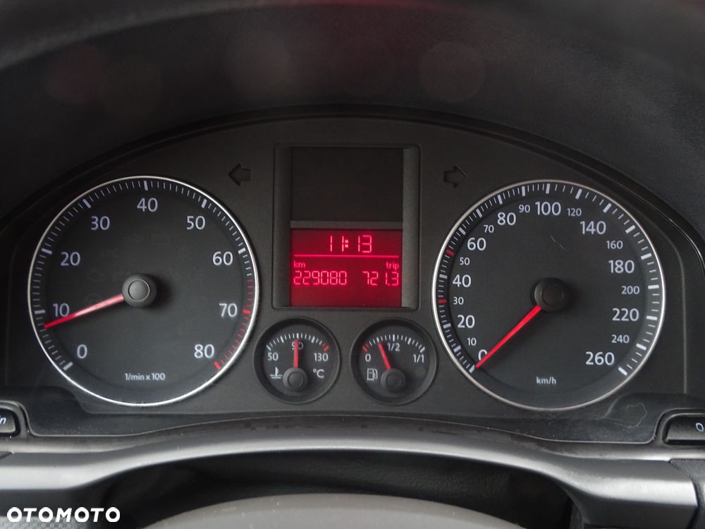 Volkswagen Golf - 14