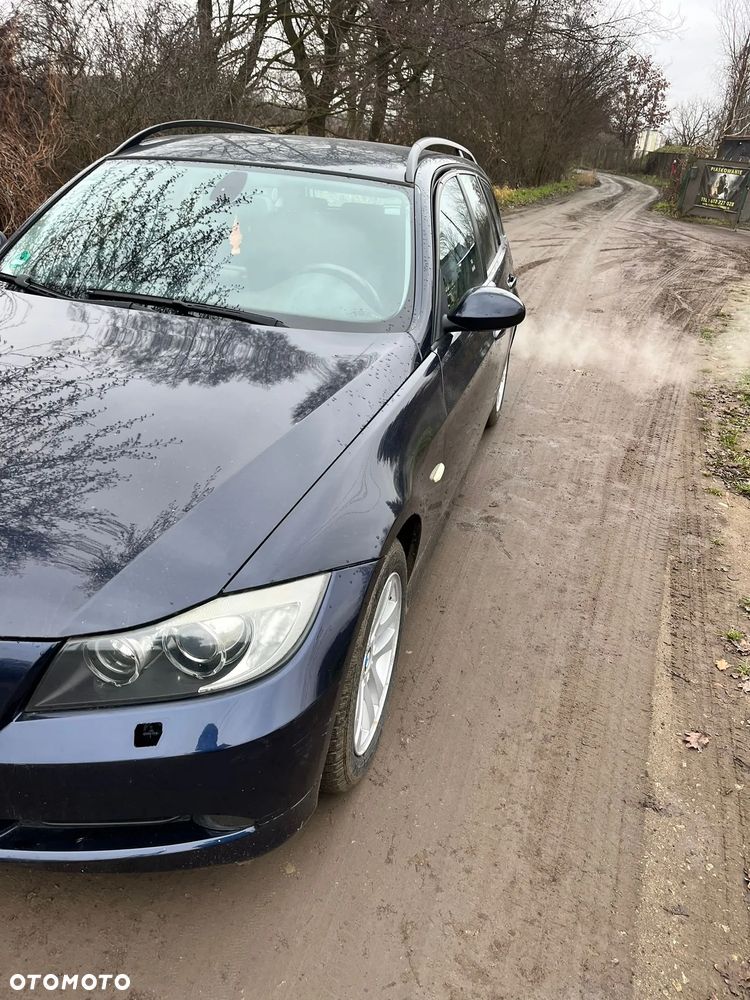 BMW Seria 3 318i Edition Exclusive - 3