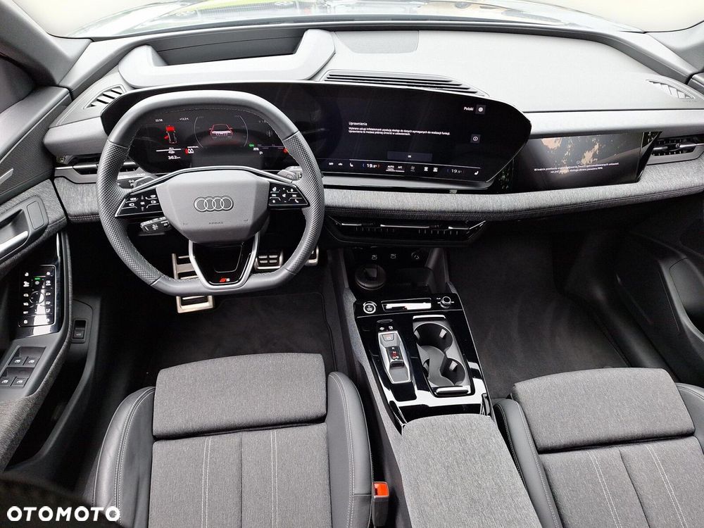Audi Q6 e-tron - 11