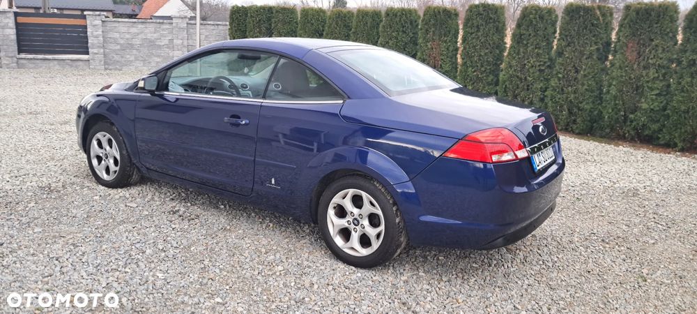 Ford Focus 1.6 16V Ambiente - 6